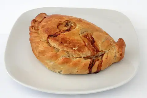 Greggs Outlet photo 4